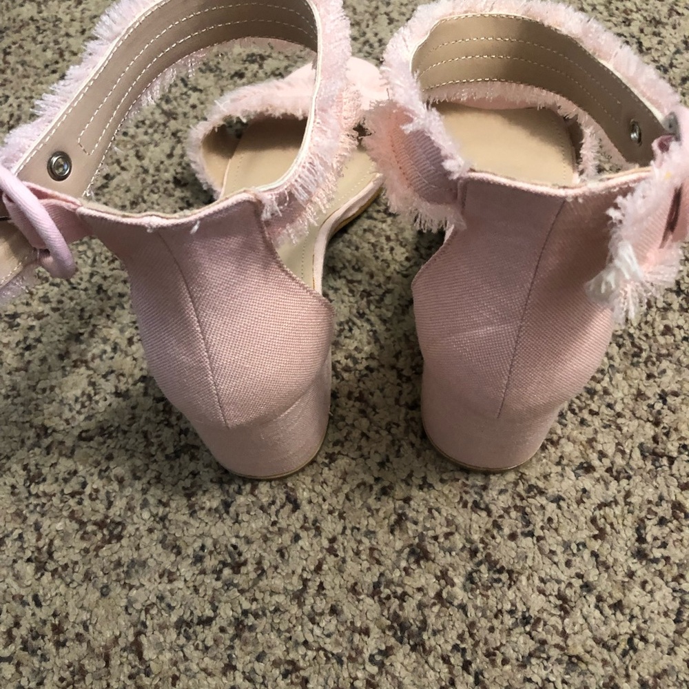 Sandals - Picture 3 of 3